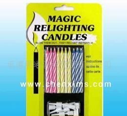 吹灭自燃的搞笑玩具蜡烛 创意生日礼品的新宠